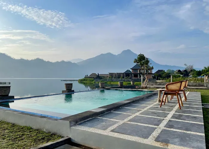 Orman Evi Mutiara Danu *